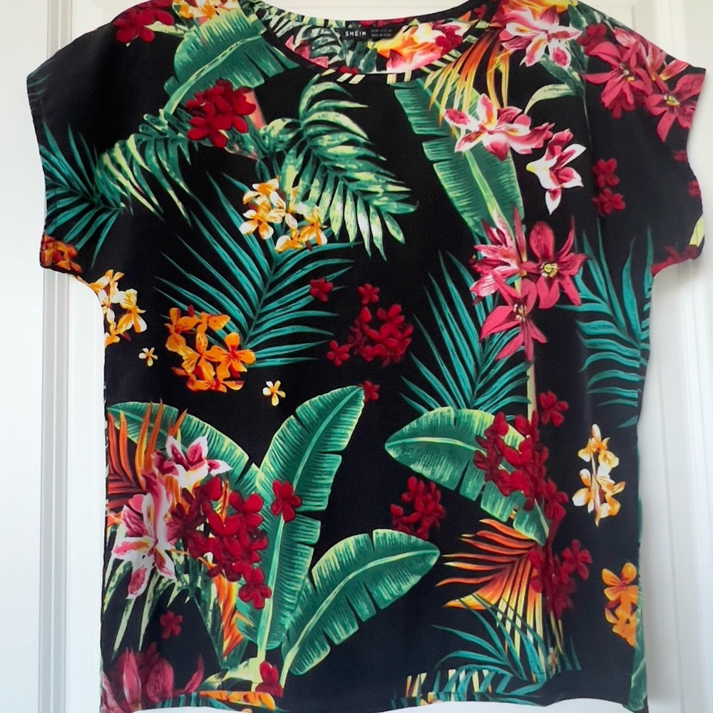 SHEIN Black Tropical Floral Blouse